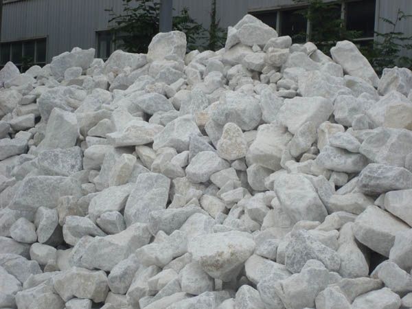 河南方解石雷蒙磨的一般市场价是多少