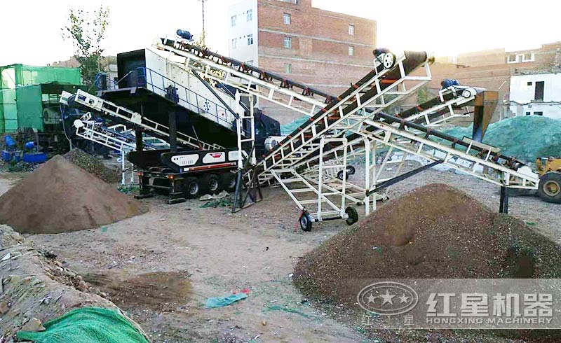 渣土、废料统统“一口吃掉”，这样的建筑垃圾粉碎机器多少钱一台？