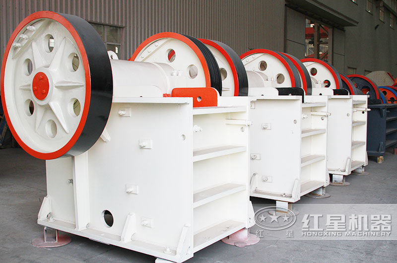 小型破石机出料12/13，用什么类型？价格多少？