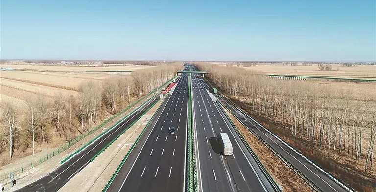 沥青废料能用来填路基吗？适合用什么破碎设备？