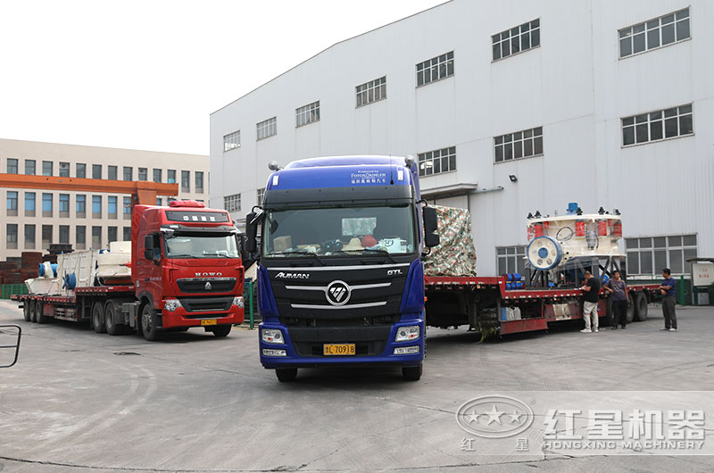 500圆锥破碎机产量如何？hp500圆锥破碎机作业视频